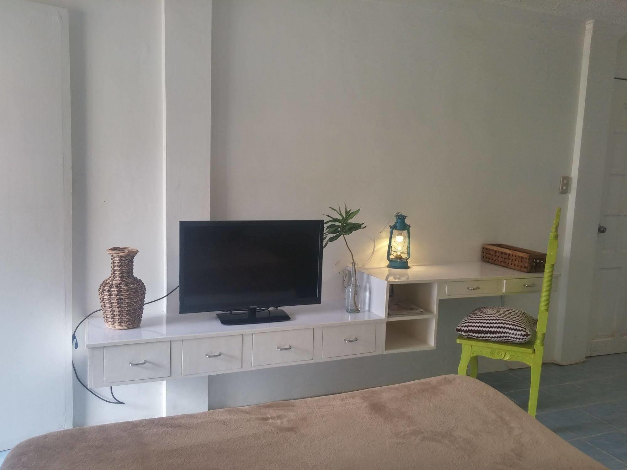 812 Angol Boracay Exterior foto